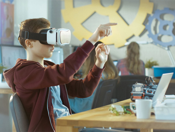 V-Lab - Ambiente Virtual de realidade aumentada da CNEC