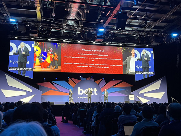 A Rede CNEC marcou presença na Bett Londres 2025